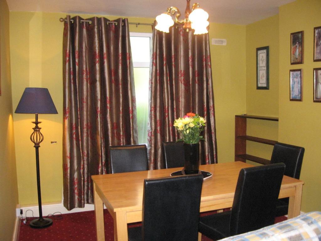 Hotel Woodlawn House à Killarney Extérieur photo