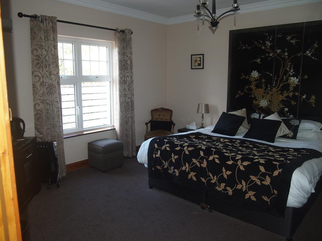 Hotel Woodlawn House à Killarney Extérieur photo